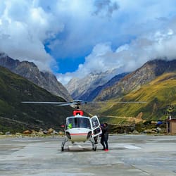 2 Dham Yatra by Helicopter