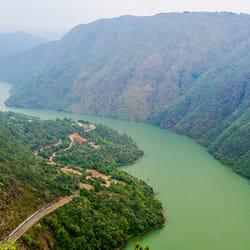 Spread Eagle Falls Tour Package